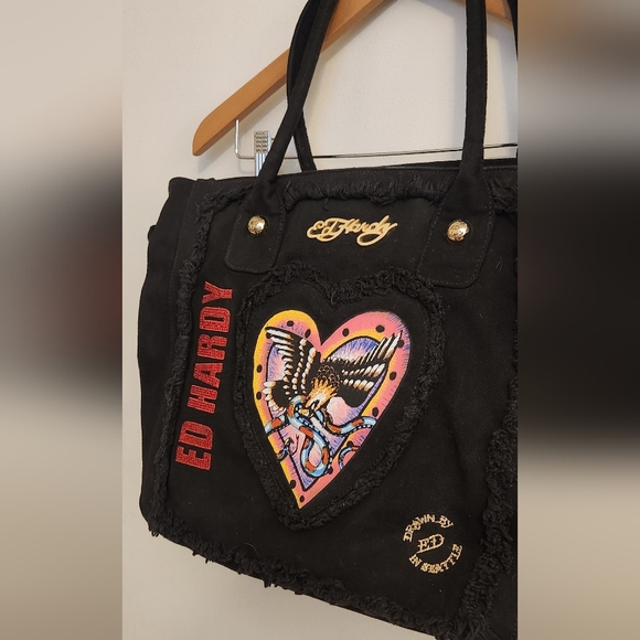 Ed Hardy Black Tote Bag with Heart Design - Picture 2 of 7